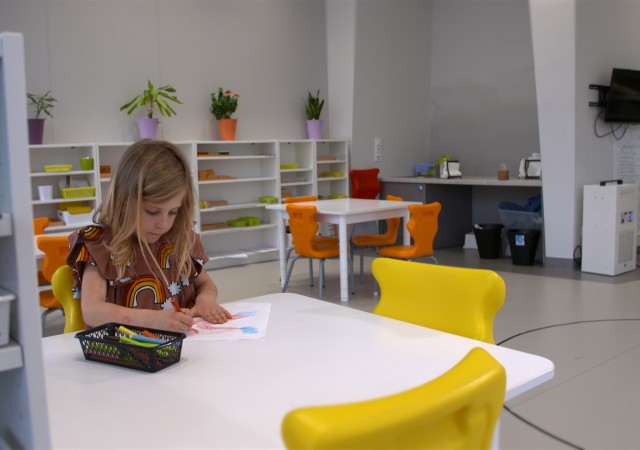 Montessori_Rzeszow_v4.00_00_39_32.Still010.jpg